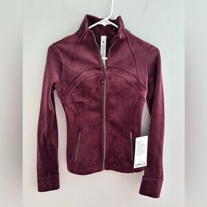 NWT Lululemon define jacket velvet Size 4
